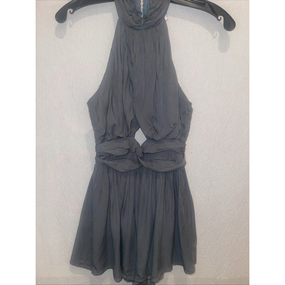 Green Selfie Lindsy Halter Neck Romper. Size Small.